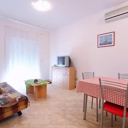 Apartment Davor