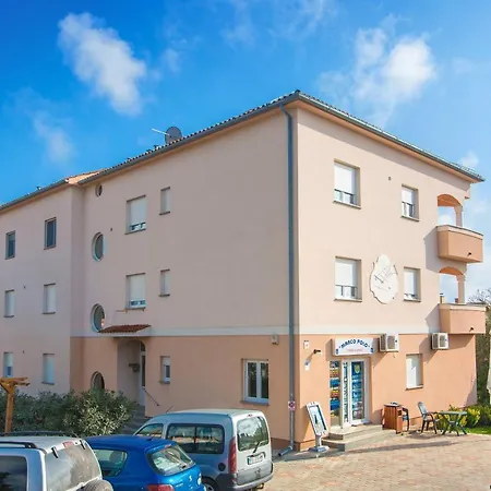 Apartment Davor *