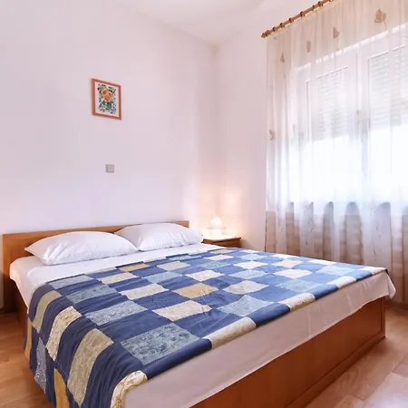 Davor Apartment *