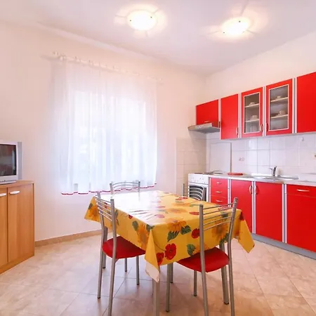 Davor Apartment