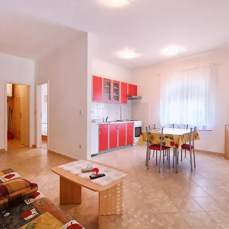 Davor Apartment
