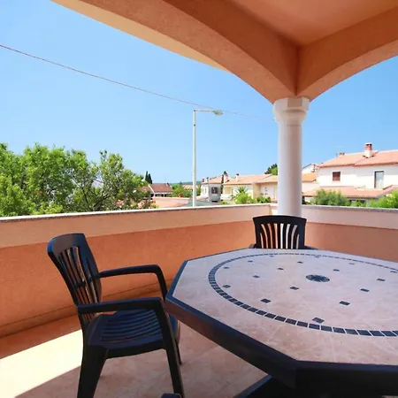 Davor Apartment