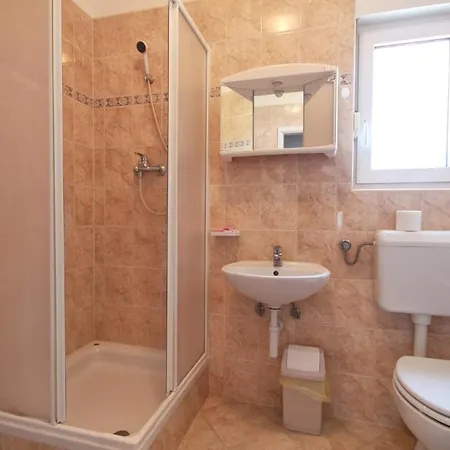 Davor Apartment *