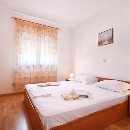 Davor Apartment